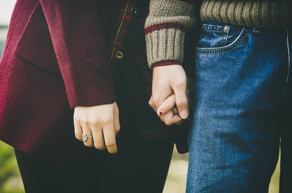 love-holding-hands.jpg
